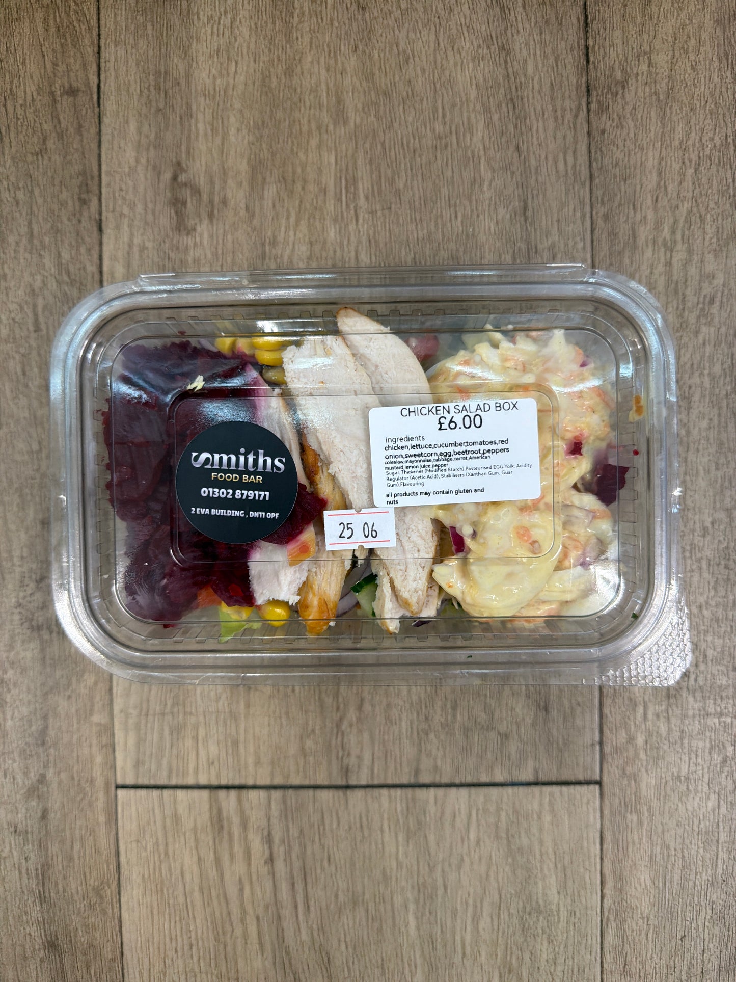 Smiths Food Bar Chicken Salad Box