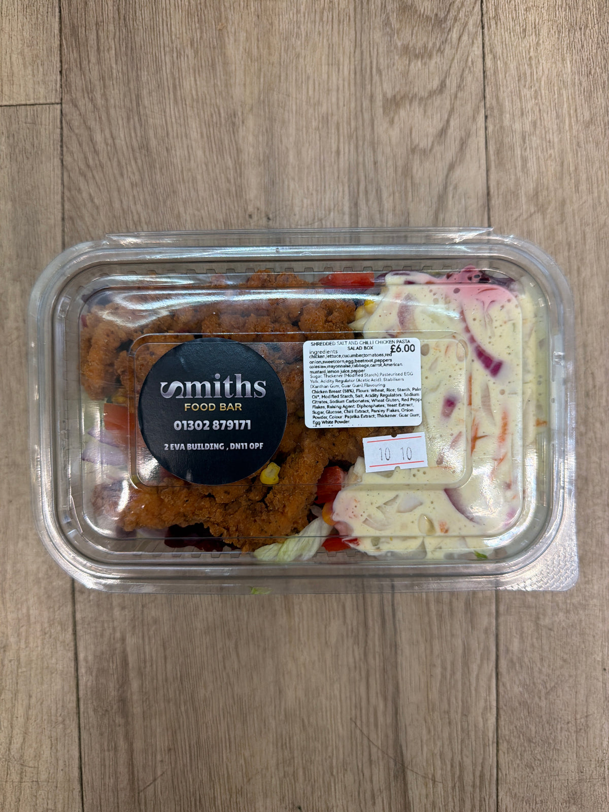 Smiths Food Bar Shredded Salt & Chilli Chicken Pasta Salad Box (Copy)