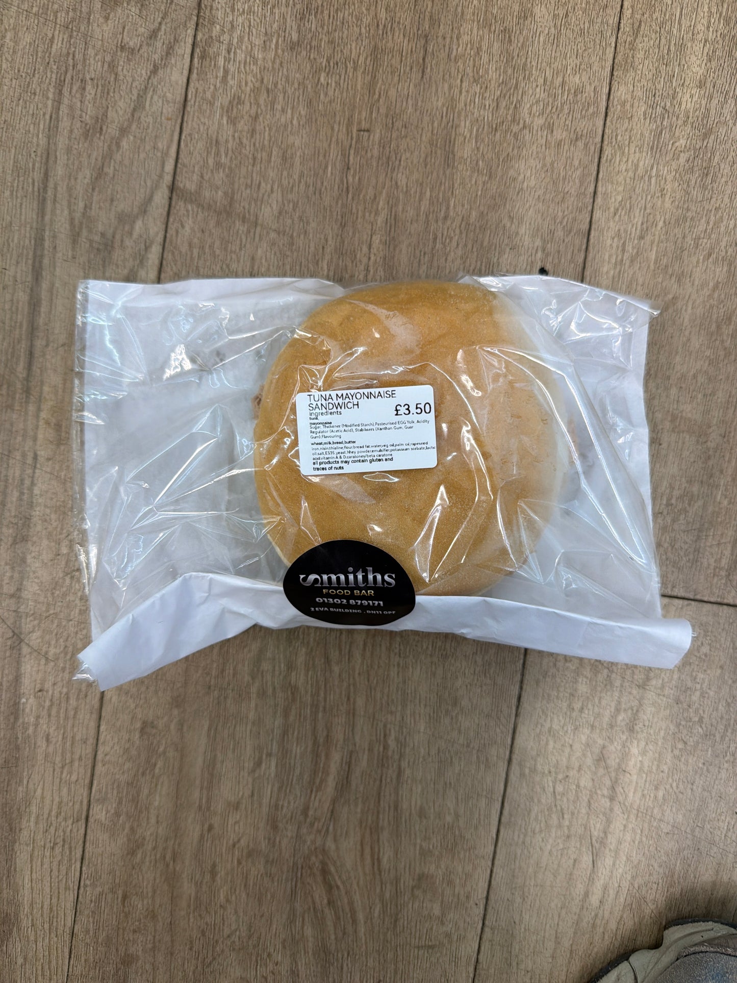 Smiths Food Bar Tuna Mayo Sandwich