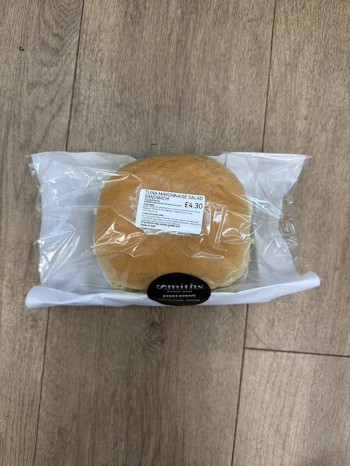 Smiths Food Bar Tuna Mayo Salad Sandwich