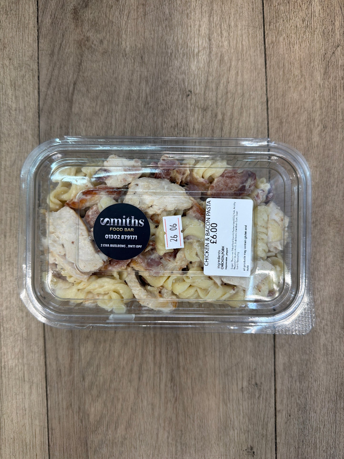 Smiths Food Bar Chicken & Bacon Pasta Box