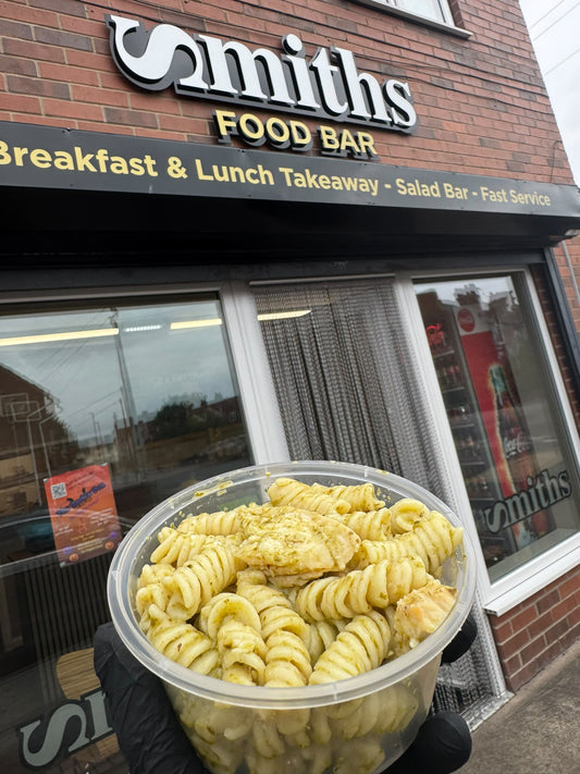 Smiths Food Bar Chicken & Pesto Pasta Pot