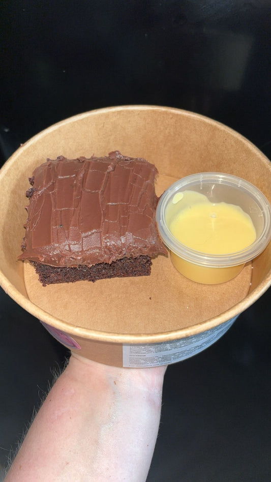 Killer Bakes Chocolate Fudge Cake with Custard