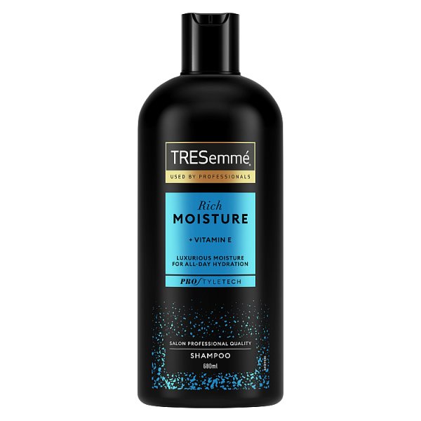 TRESemme Shampoo Rich Moisture 680ml